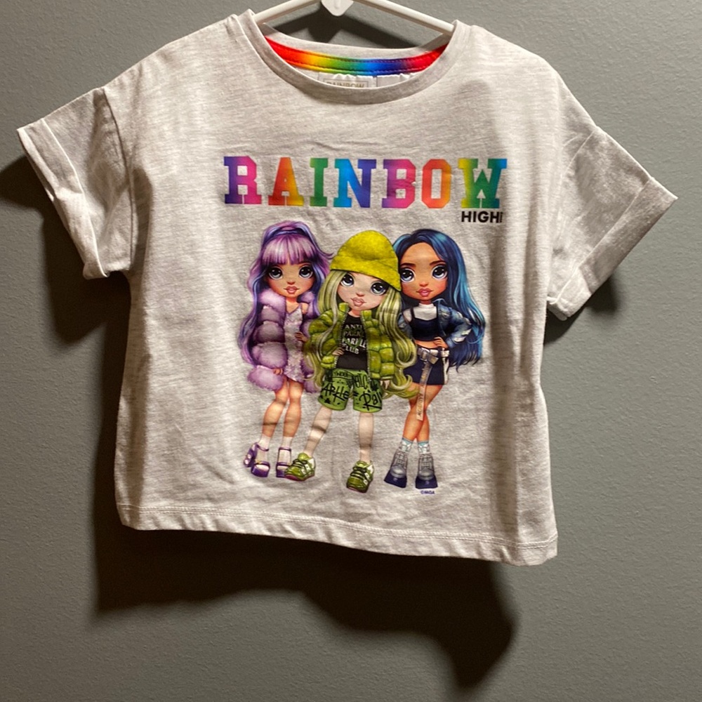 BRAND NEW GIRLS RAINBOW HIGH SHIRT SIZE 4! NWT! SMOKE FREE HOME!